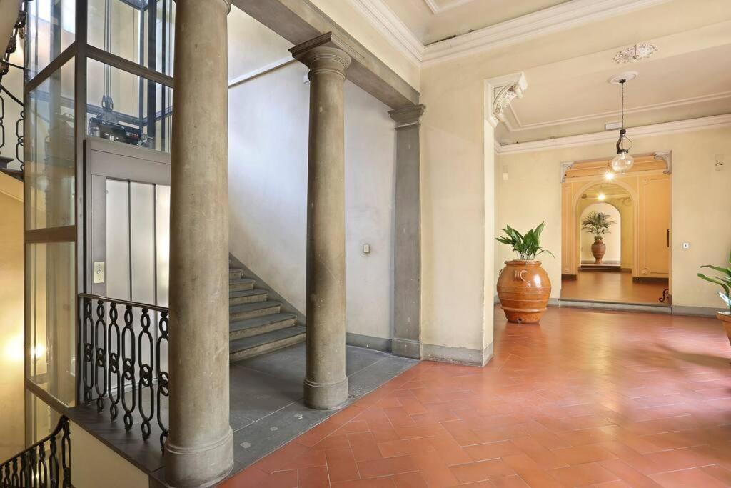 Palazzo Borghese 2 Bedroom Firenze Eksteriør billede